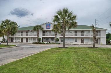 Studio 6-Pascagoula MS