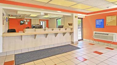 Motel 6-Maple Shade Township NJ - Philadelphia - Mt Laurel