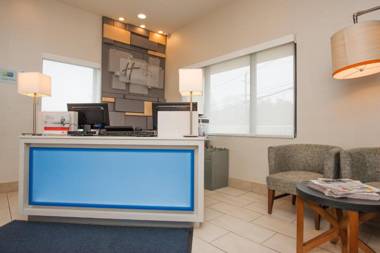 Holiday Inn Express Roslyn an IHG Hotel