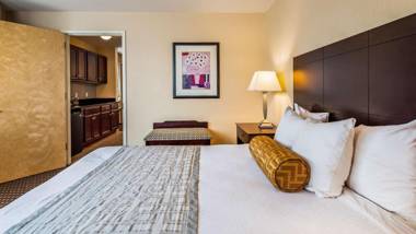 Best Western Plus Philadelphia Airport South - at Widener University