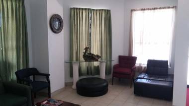 Country Regency Inn & Suites