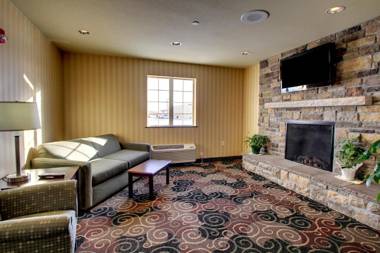 Cobblestone Inn & Suites - Carrington