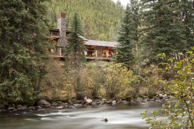 Eleven Experience Taylor River Lodge