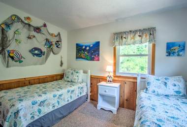 2130 - Luna Blu Cottage