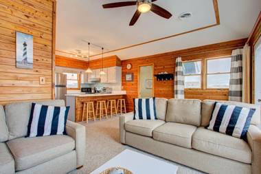 2048 - Coral Cove Cottage