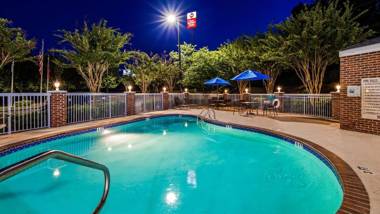 Best Western Plus Lake Lanier Gainesville Hotel & Suites