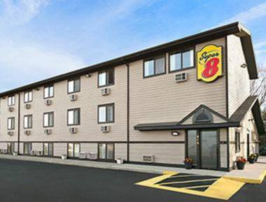 Super 8 by Wyndham Kalamazoo