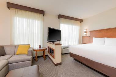 Hyatt Place Charleston Airport / Convention Center