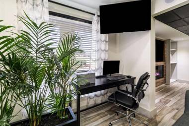 Quality Inn Coliseum