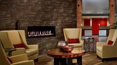 DoubleTree Hotel & Suites Charleston Airport