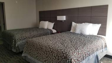 Days Inn & Suites by Wyndham Charleston Airport West