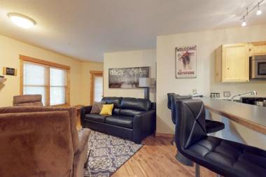 2 Bedroom Condo in Keystone within Walking Distance to Mountain House Base Area