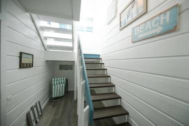 Fanta-Sea on the Beach 55 by Beachside Management