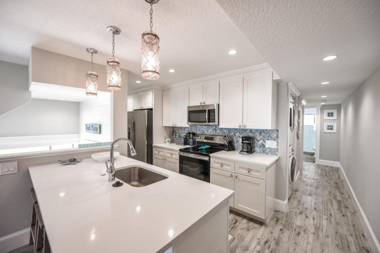 Fanta-Sea on the Beach 49 by Beachside Management