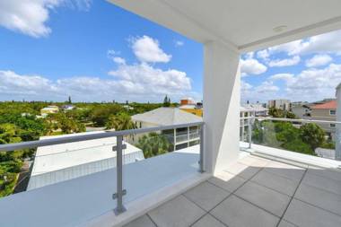 The Lookout by Beachside Management