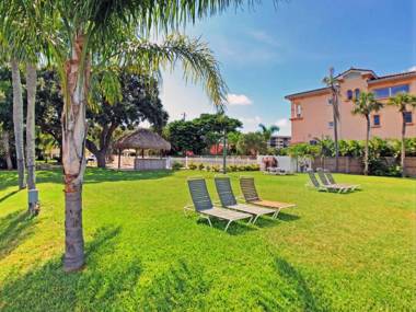 Sea Club II 5955 #8E