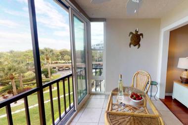 Harbor Towers 3rd Floor Bay Views