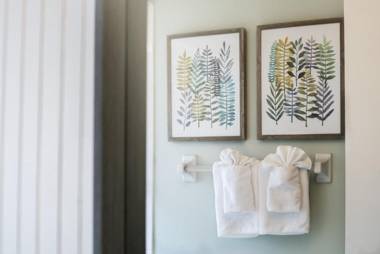 A Tide that Binds Us; by Beachside Management