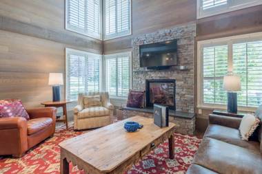 Dollar Meadows Condo 1368 - Sunny with Access to Sun Valley Resort Pool