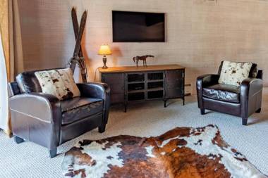 Snowcreek Condo 1579 -Sun Valley Resort Amenities Plus Hot Tub Onsite