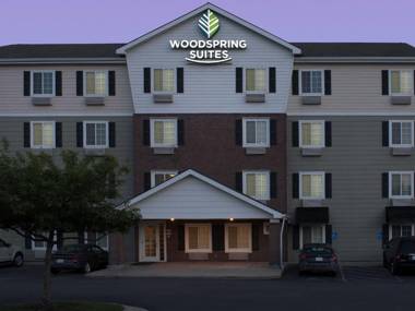 WoodSpring Suites Kansas City Liberty