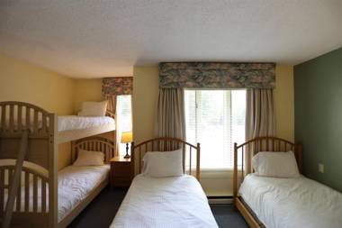 Inns of WV 201 2 bd Waterville Valley