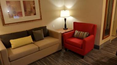 Country Inn & Suites by Radisson Toledo South OH