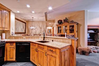 Highlands Area by East West Hospitality