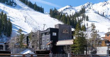 Red Wolf Lodge at Olympic Valley