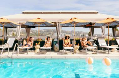 Le Parc Suite Hotel
