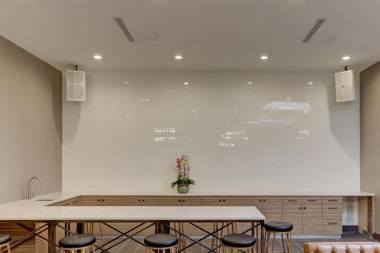 Microtel Inn by Wyndham Long Island City