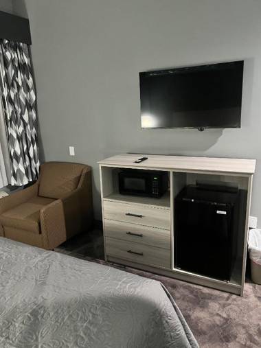 Deluxe Inn & Suites - Long Island City NYC