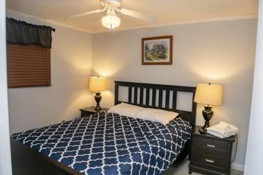 Stroll to Slopes Village Area Ski in-out MtLodge 151