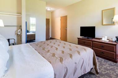 Quality Inn & Suites Schoharie near Howe Caverns