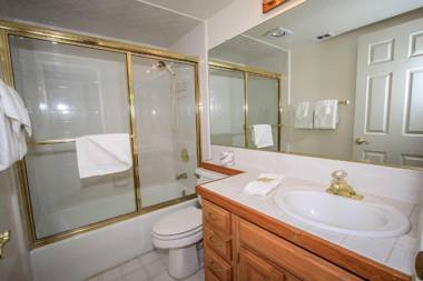 Bear Golf Inn-1218 by Big Bear Vacations