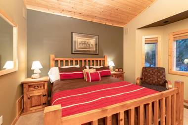 Grand Forest Lodge-1884 by Big Bear Vacations