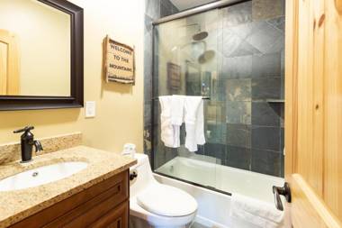 Moonridge Serenade - 1967 by Big Bear Vacations