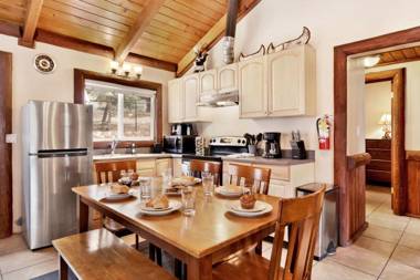 Bear Tracks #2020 by Big Bear Vacations