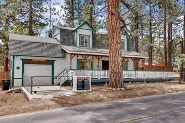 Whiskey Mountain Lodge #2028 by Big Bear Vacations