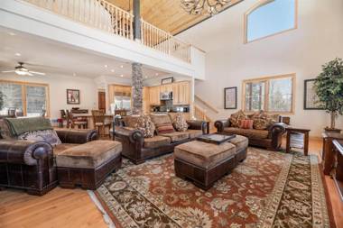 057 - Opulence at Wolf Creek