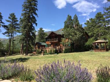 Rocky Mountain Lodge