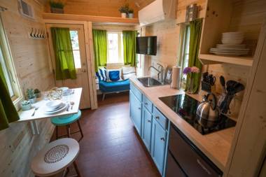 Mount Hood Village Zoe Tiny House 9