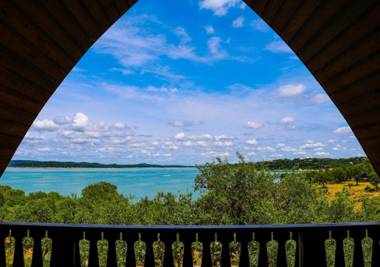 Canyon Lakeview Resort