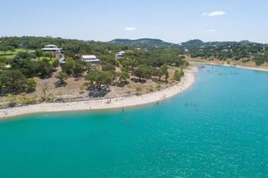 Tranquility by the Shore CL 1105B