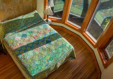 Wisehart Springs Inn