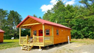 Abbot Trailside Lodging