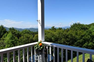 Southcrest Overlook by VCI Real Estate Services