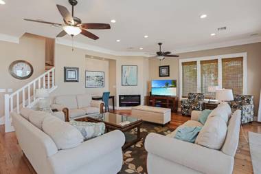 MoonStruck by Pristine Properties