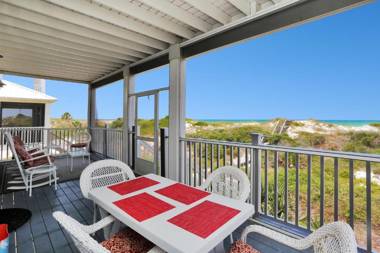 A Tropical Breeze by Pristine Properties