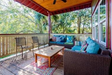 512 E Cooper-Surf Chalet